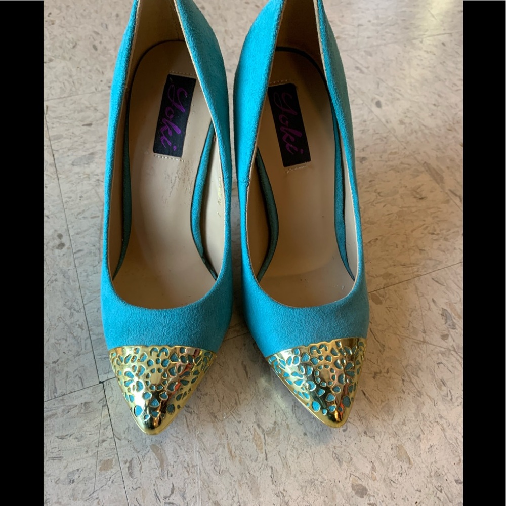Yoki Goldie heels sz7